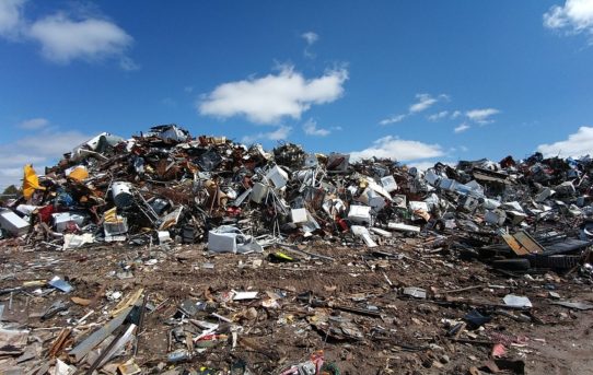 Co může vzniknout ze skládky užitečného? Třeba ekologický beton