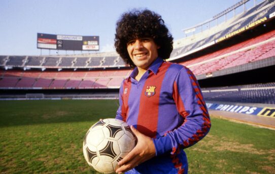 Diego Maradona: fotbalista, který se stal legendou