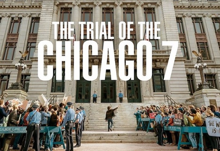 Recenze: Chicagský tribunál představuje největší soudní proces šedesátých let 20. století