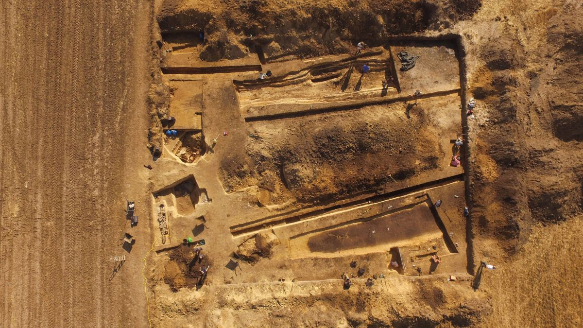 Pět tisíc let staré pohřebiště našli archeologové v Polsku