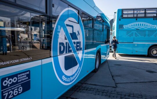 Za čistší dopravu. Ostravská MHD vyřadila dieselové autobusy