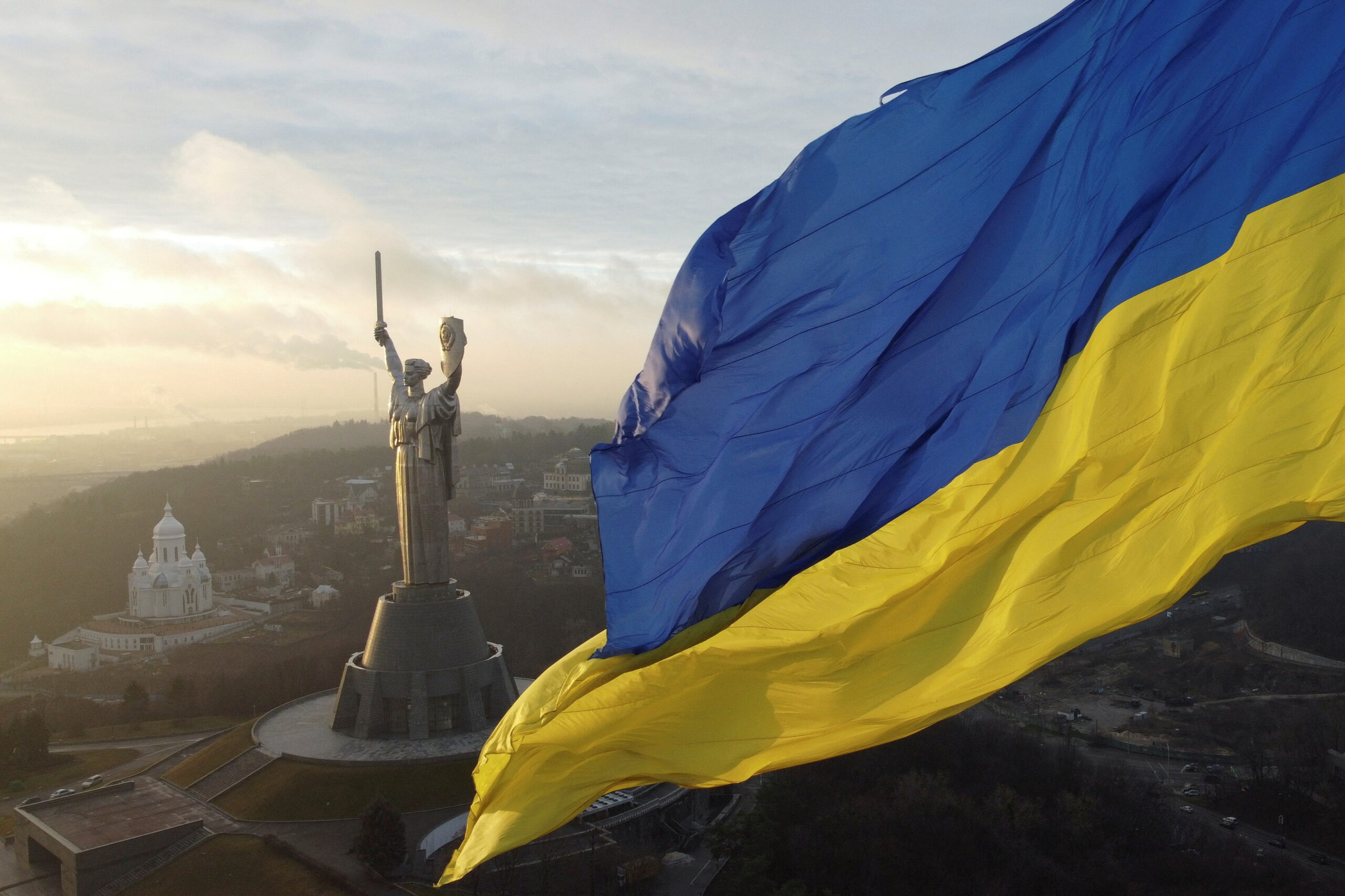 Kde a jak pomoci Ukrajině? Peníze putují na potraviny, zdravotnické vybavení i střechu nad hlavou