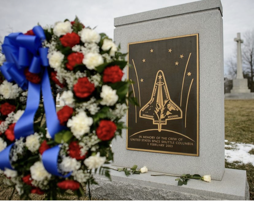 NASA vzpomíná na zesnulé astronauty k 20. výročí havárie rakety Columbia