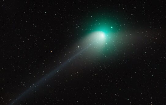 Neandrtálská kometa se vrátila na naši oblohu po téměř 50 000 letech
