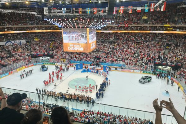 Novinářem na mistrovství světa v hokeji? Šťastnější jsem nikdy nebyl