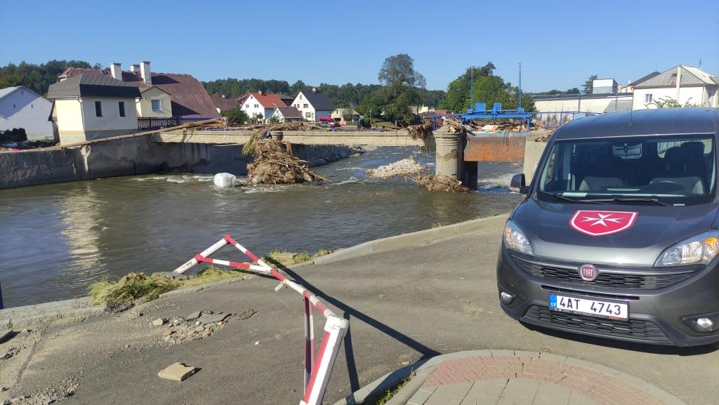 Maltézská pomoc shání dobrovolníky na pomoc po povodních