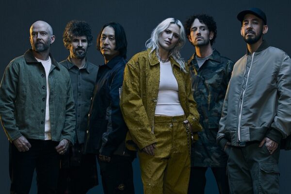 RECENZE: Linkin Park začíná od nuly. Přináší žánrově rozmanité album