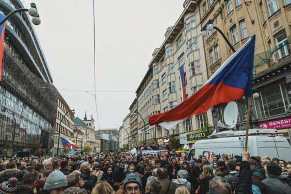 Aplikace SmartGuide mění svět cestování a připomíná důležité historické události