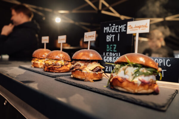 Burger Street Festival opět v&nbsp;Olomouci: letos nejen o chuti, ale i o myšlence