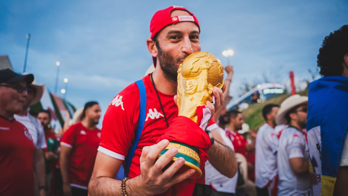 Mistrovství světa ve fotbale 2026: Pět lidských příběhů, které daly letošnímu turnaji duši